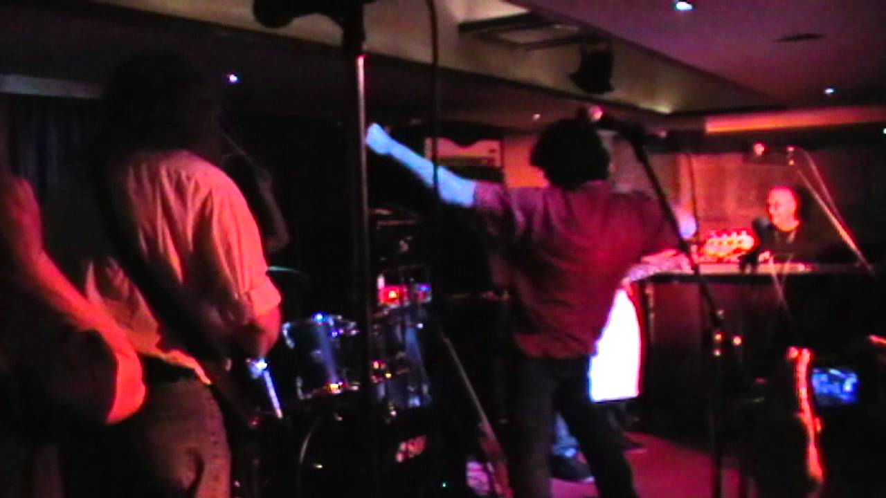 Takács Tamás & P.Mobil - Utolsó cigaretta, Kopaszkutya - 2012.03.31. Pecsa Cafe