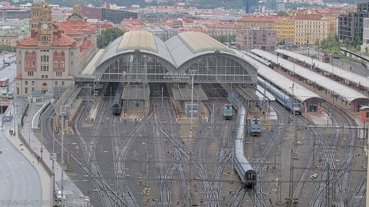 Hlášení Praha hl.n+Zpoždění z Ostravy (až 480 min) a dalších směrů+ Zrušení něk. vlaků,15.9.2024 1/6