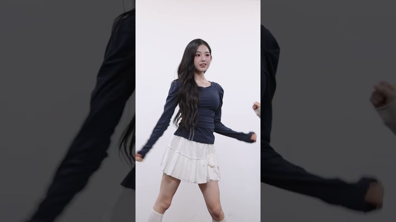 tripleS 260308 포레스타홀 팬사인회 무대 『Christmas Alone 』 트리플에스 지연 4K 세로직캠 JiYeon