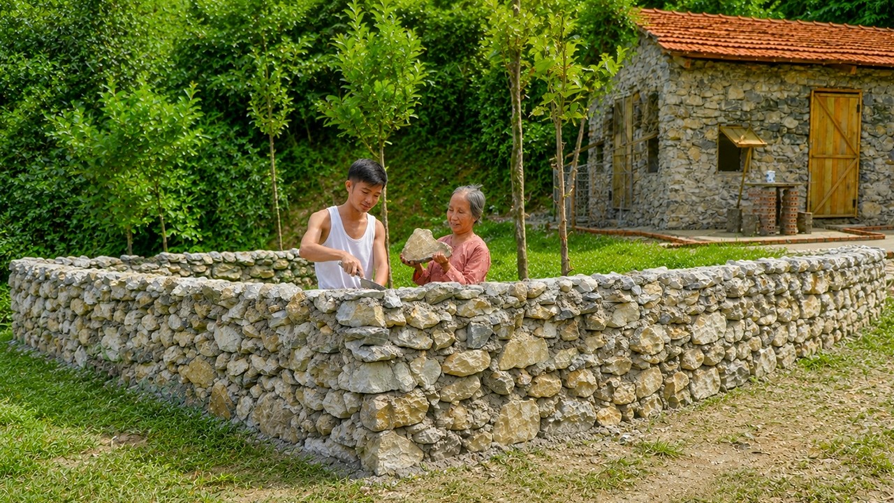Completing the Stone Wall 100% &ndash; Step by Step Building a Warm Home in the Mountains.