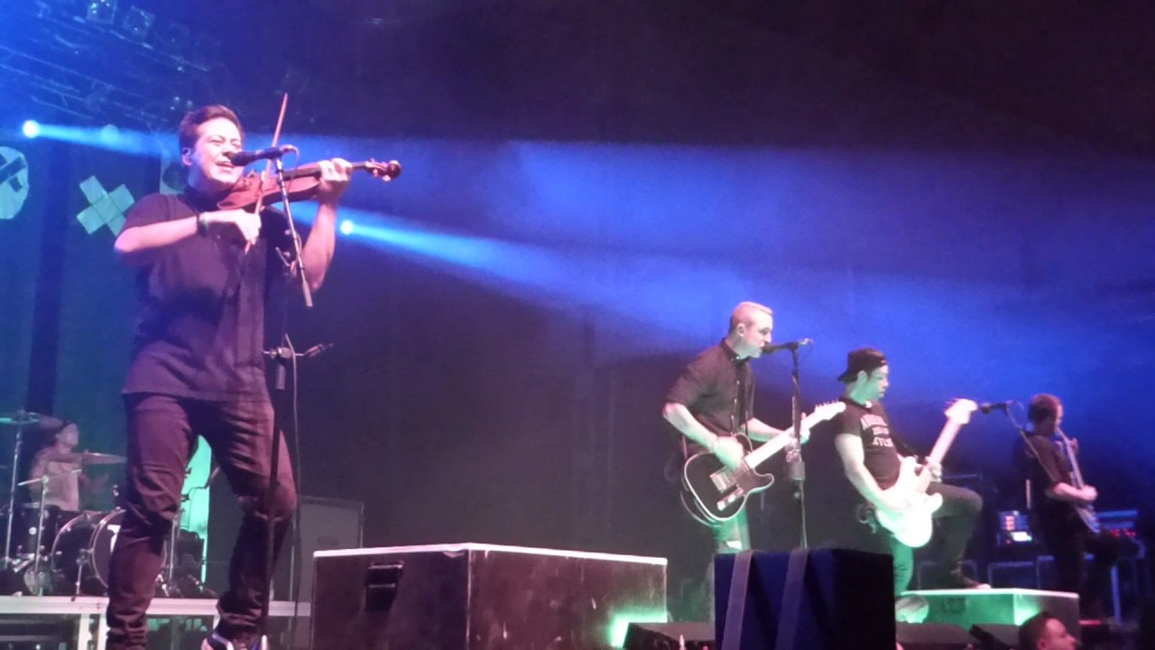 Yellowcard - Cut Me, Mick - Live at Palladium, Cologne, Germany 12/09/2016