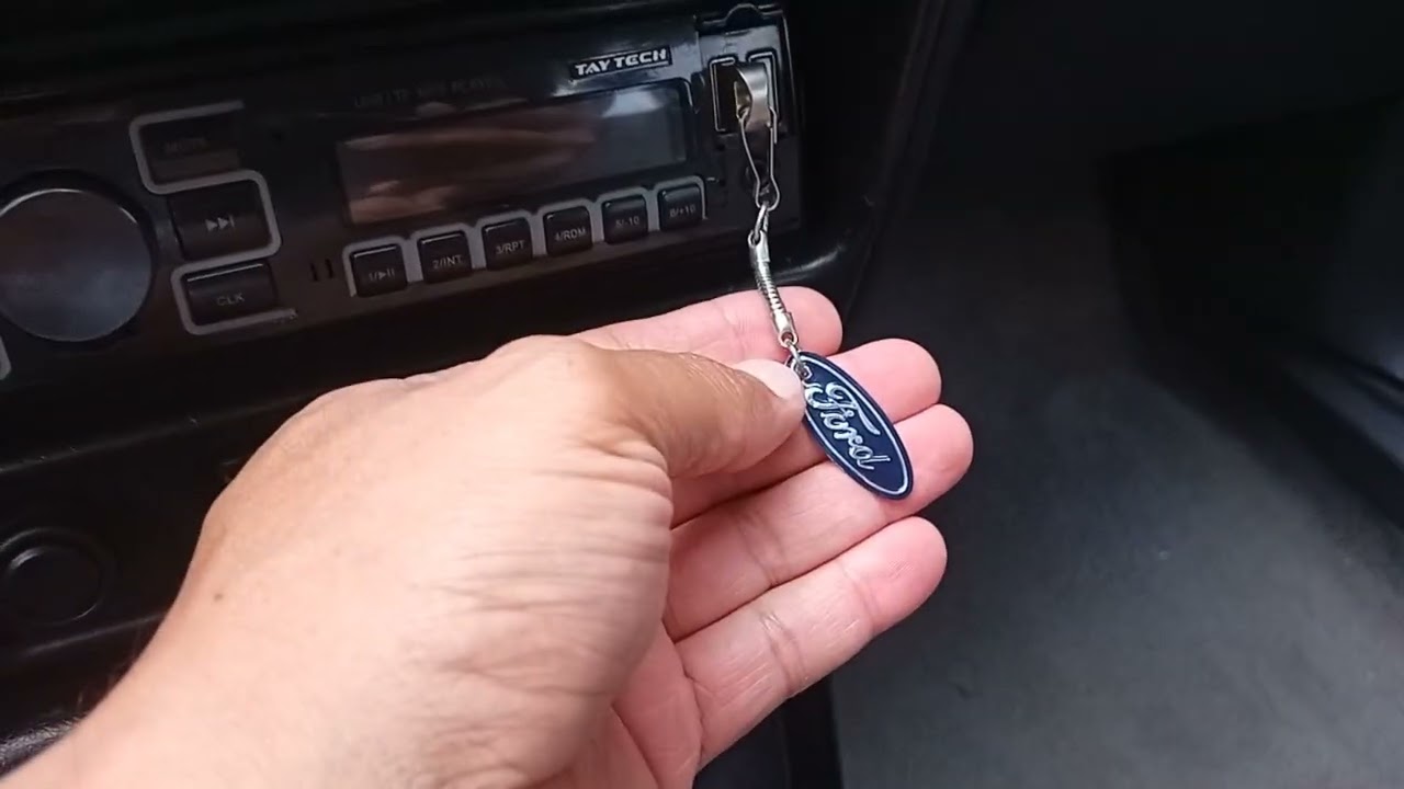 Escort entrou água tá fedendo 