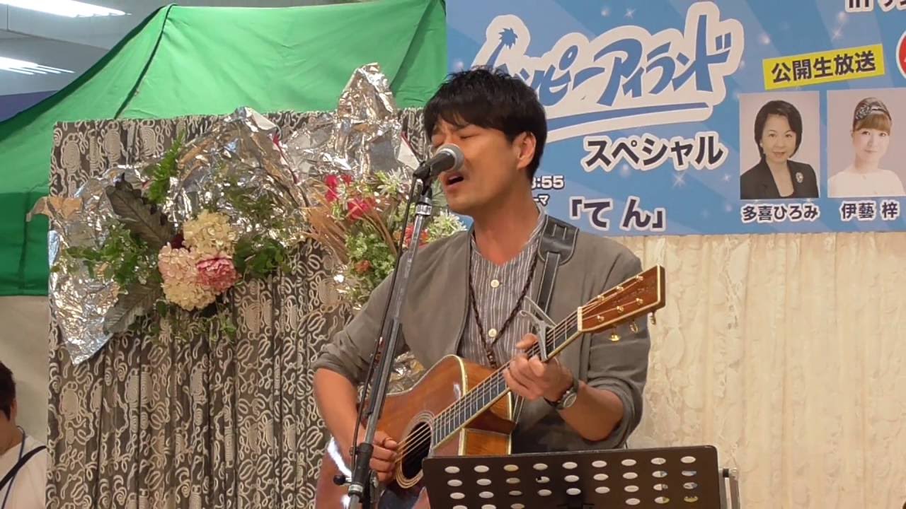森山直太朗（１）　in  沖縄しおざきシティ　曲：花　森山直太朗 ベストアルバム「大傑作撰」発売記念 『スペシャルライブ』