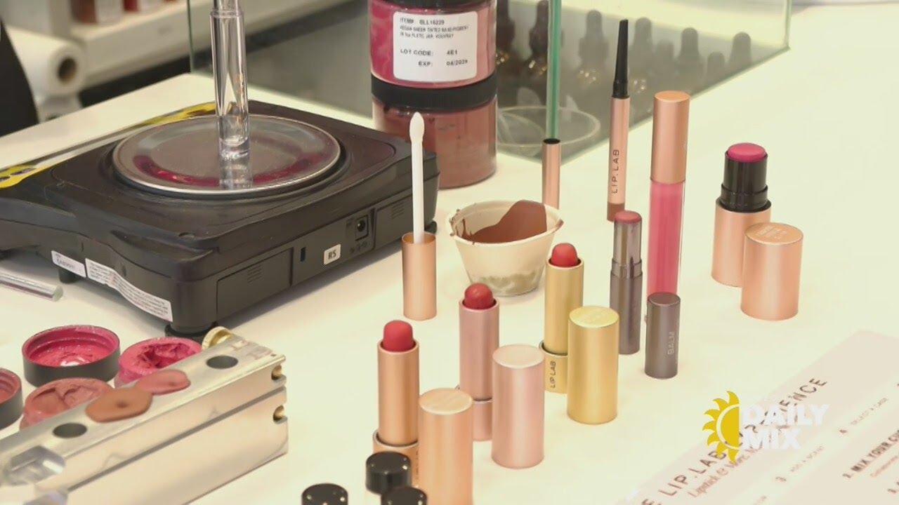 Lip Lab: Customize your lipstick and lip gloss