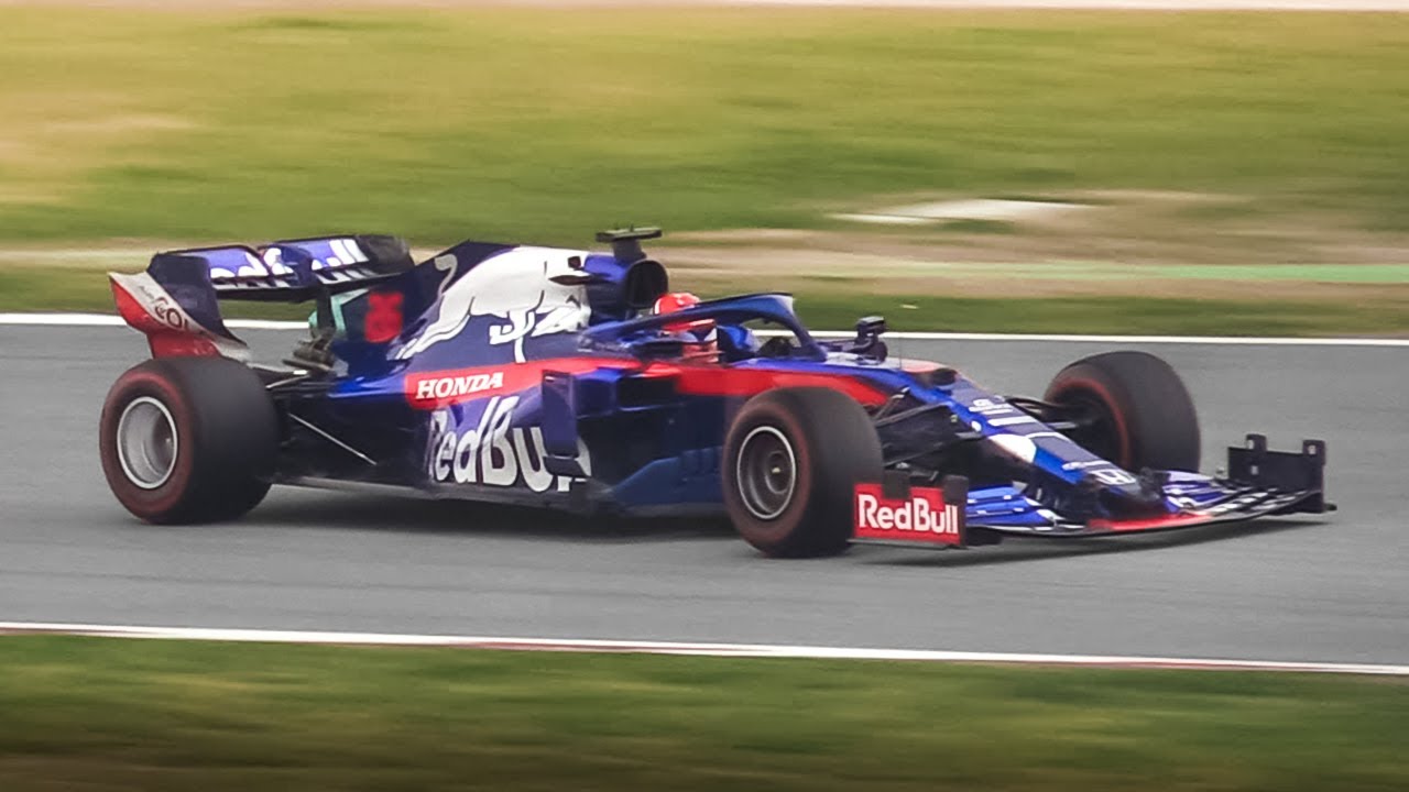 2019 Toro Rosso STR14 in action: Race Start Test, Accelerations, Fly Bys & More!