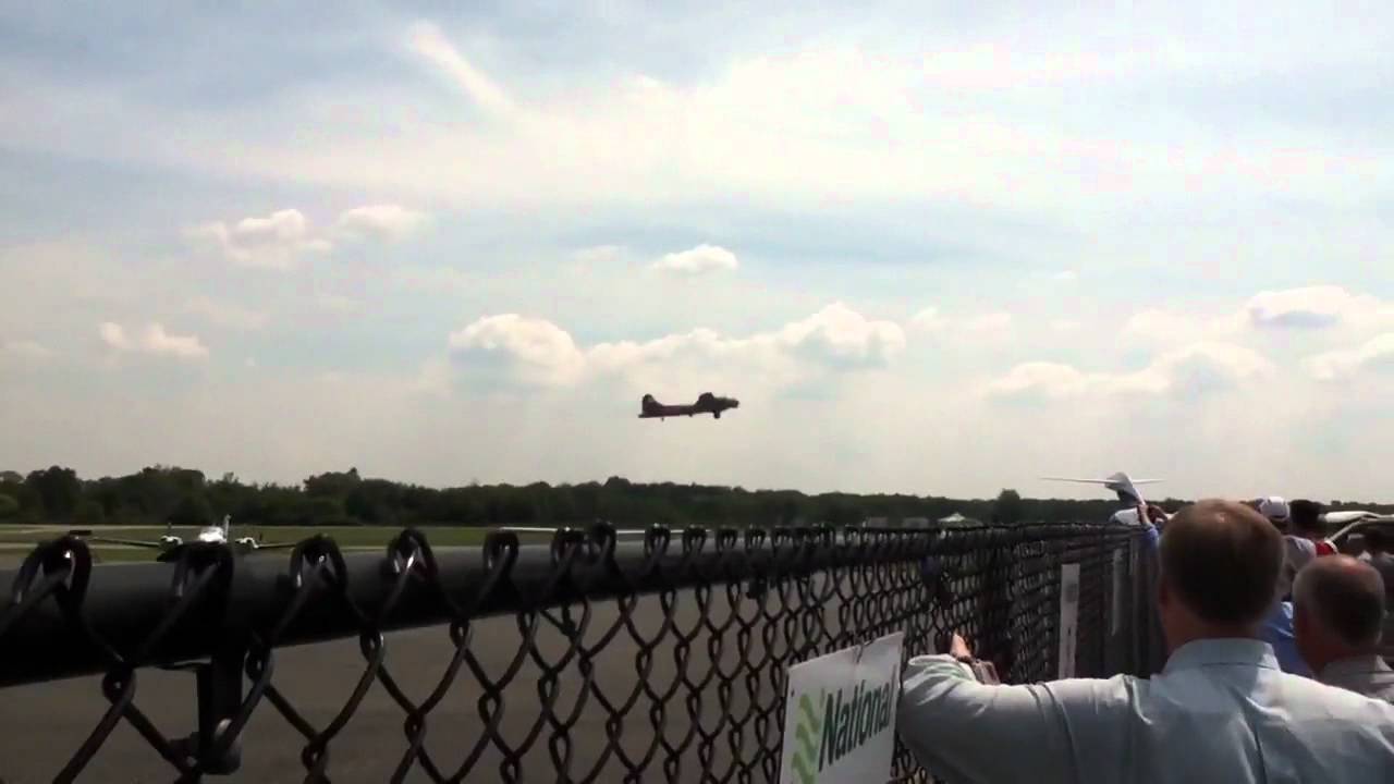 B17 Take Off at a local airport  3 Videos