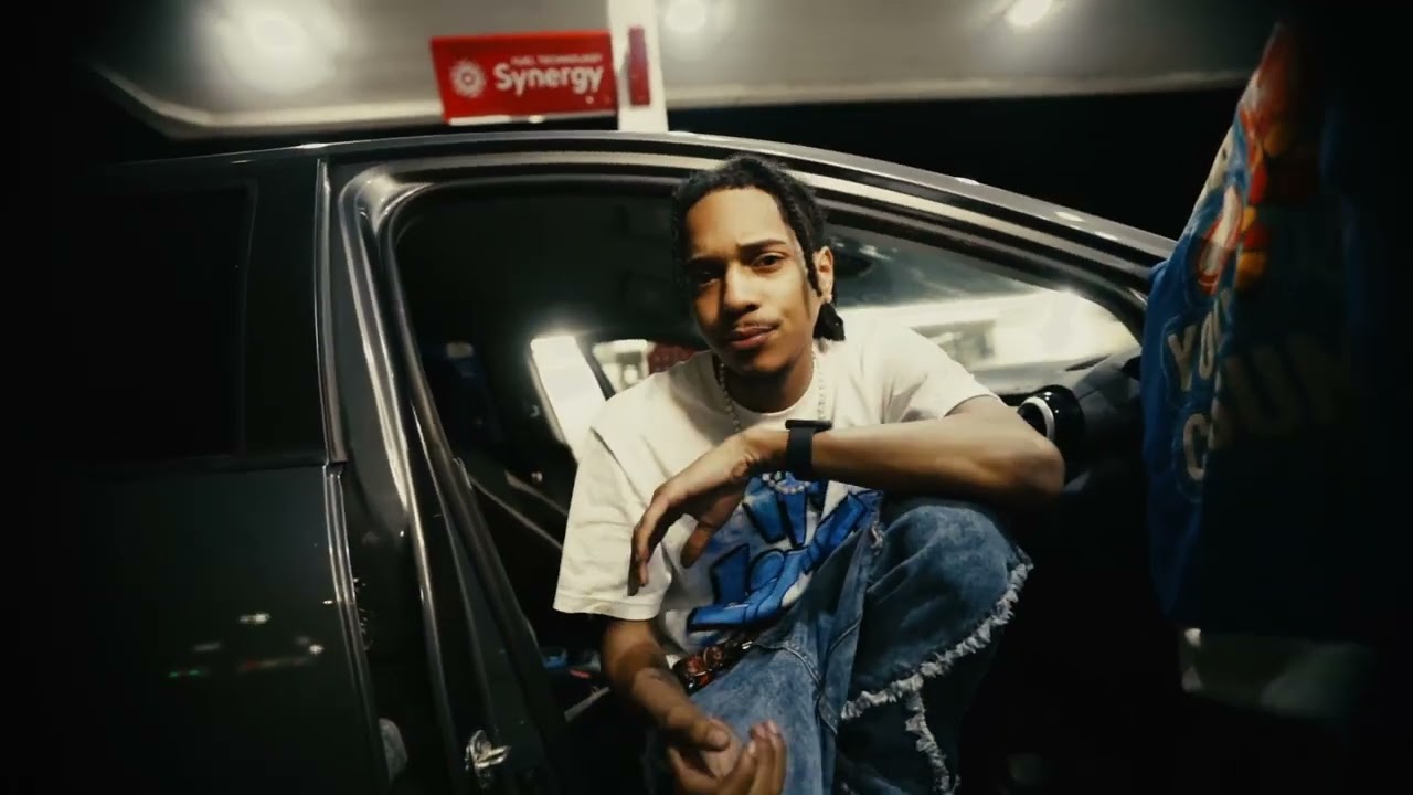 Lil K Round Jumpin' - Pass Dat (Official Music Video)