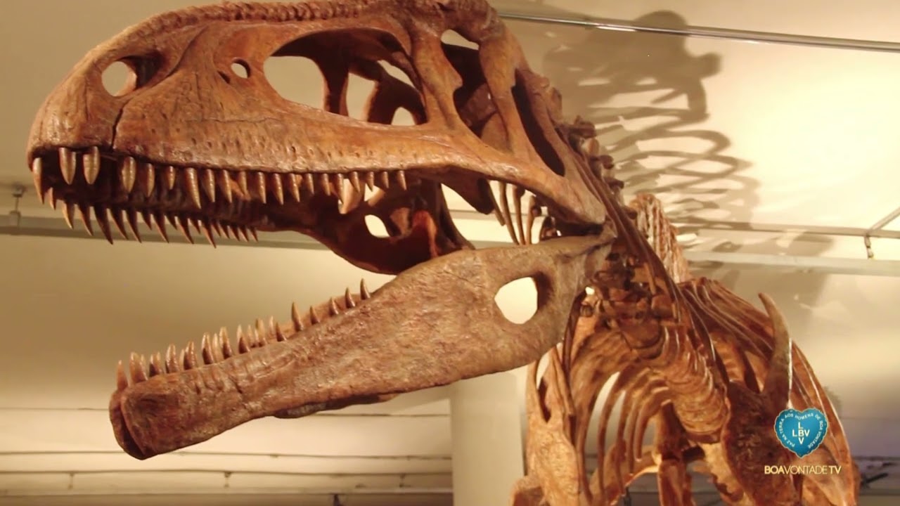 Visita à exposição Patagotitan