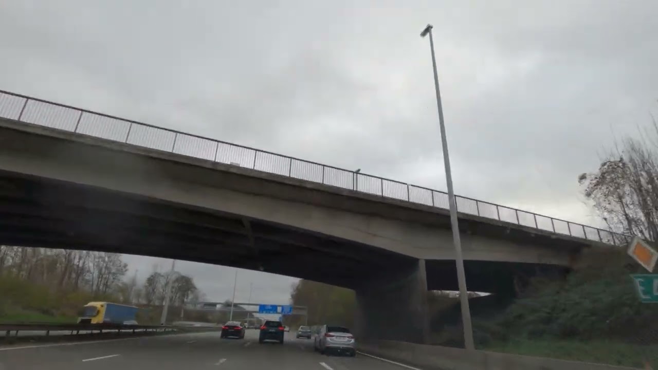 Driving from Brussels to Netherlands - Scenic Belgium Road Trip | No Talking (BE18)