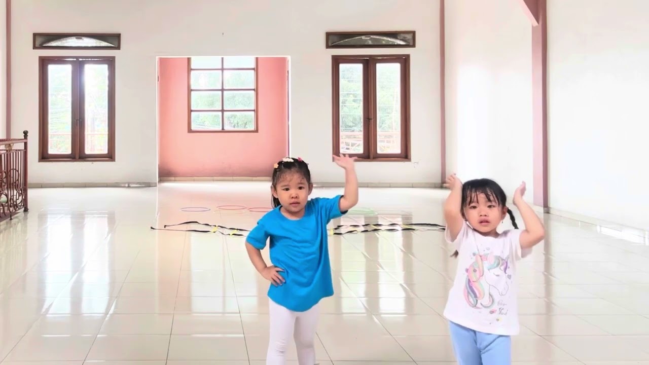 Baby shark baby class