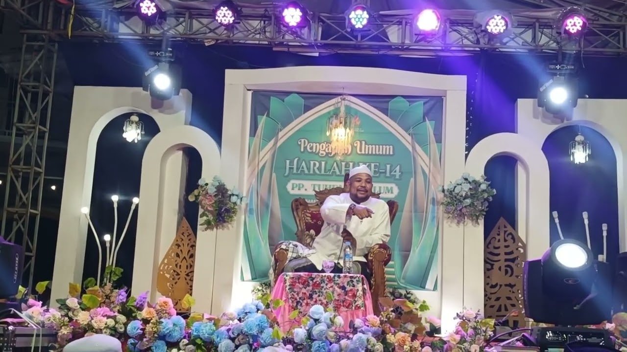 Pengajian umum haflatul imtihan yang ke 14 pondok pesantren tuhfatul ulum jambaran Plalangan