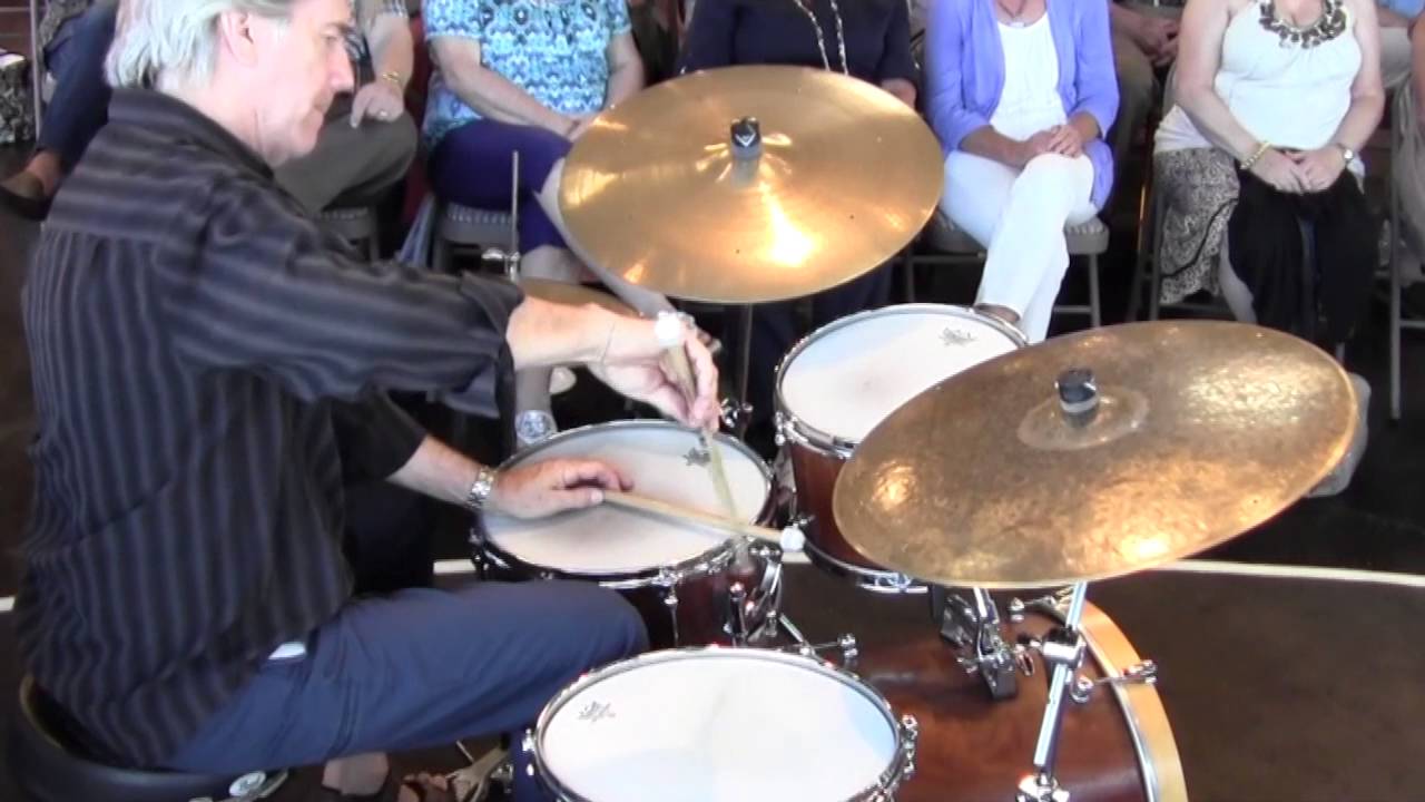 ZARA - Dan Delaney Jazz Trio (original)
