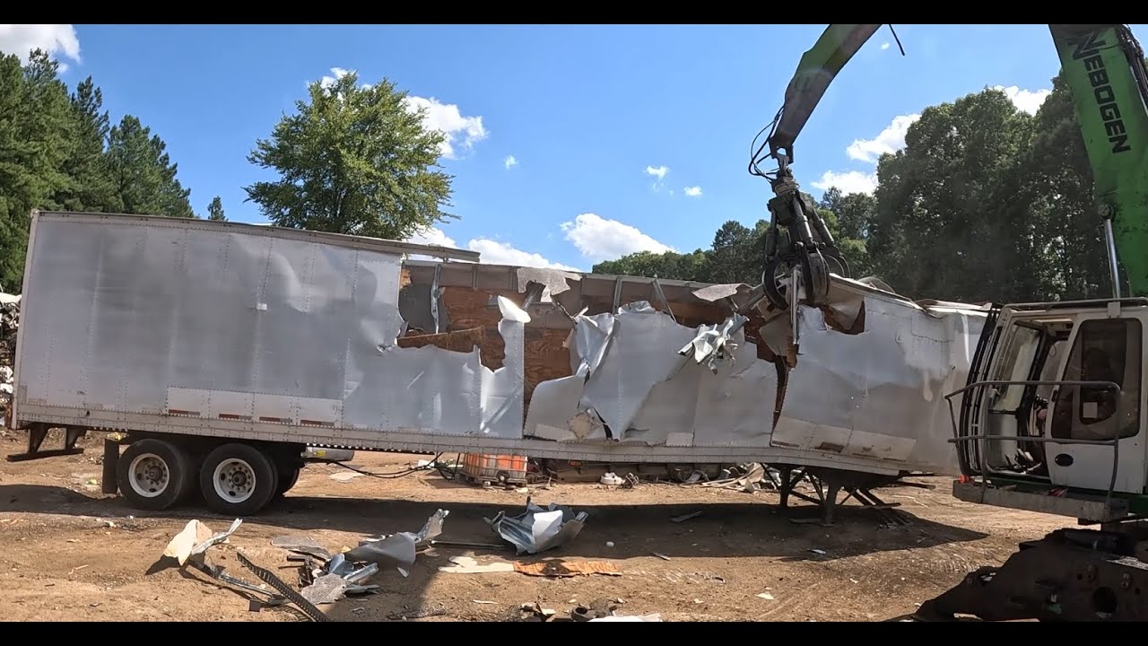 Recycling a 53FT Van Trailer and Demolishing it in the Process!
