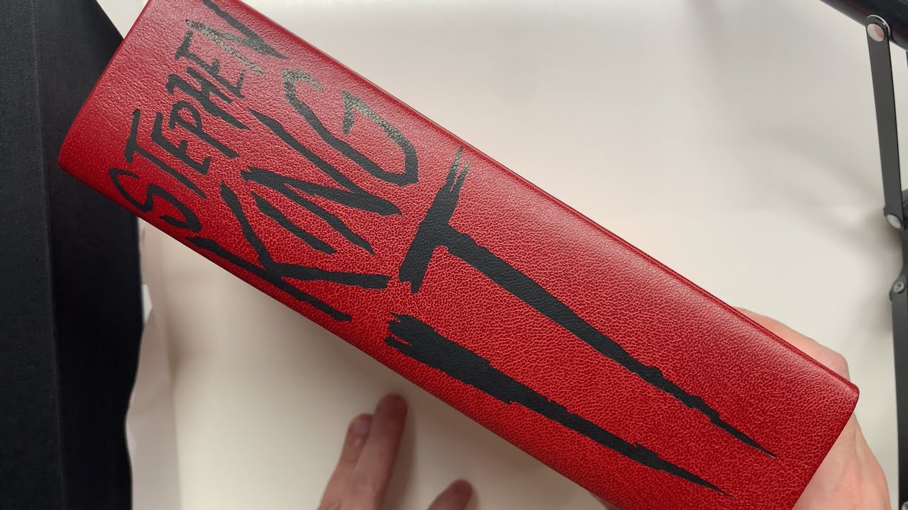 A Few Fair Books - Stephen King's IT Folio Society Limited Edition 2025
