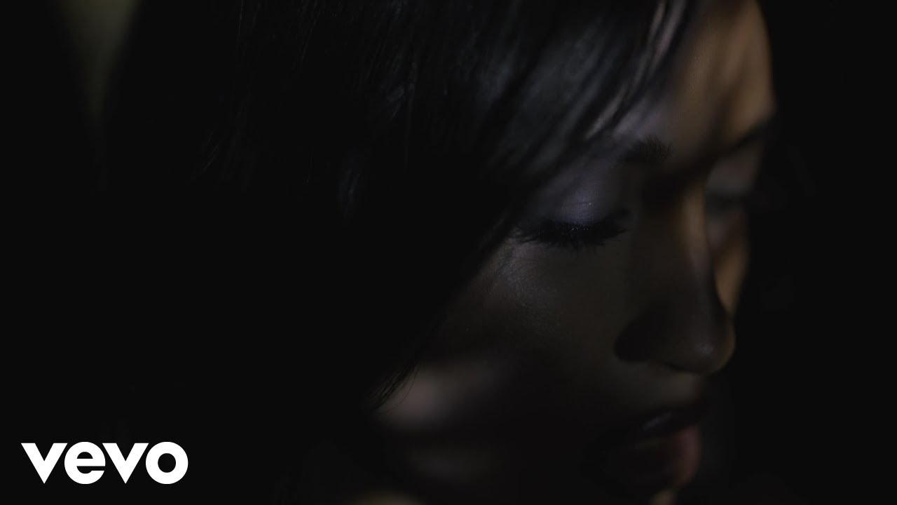 TAELA - crocodile tears (Official Video)