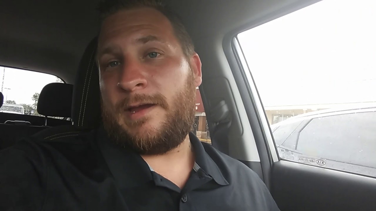 How i find and get contracts for freight.