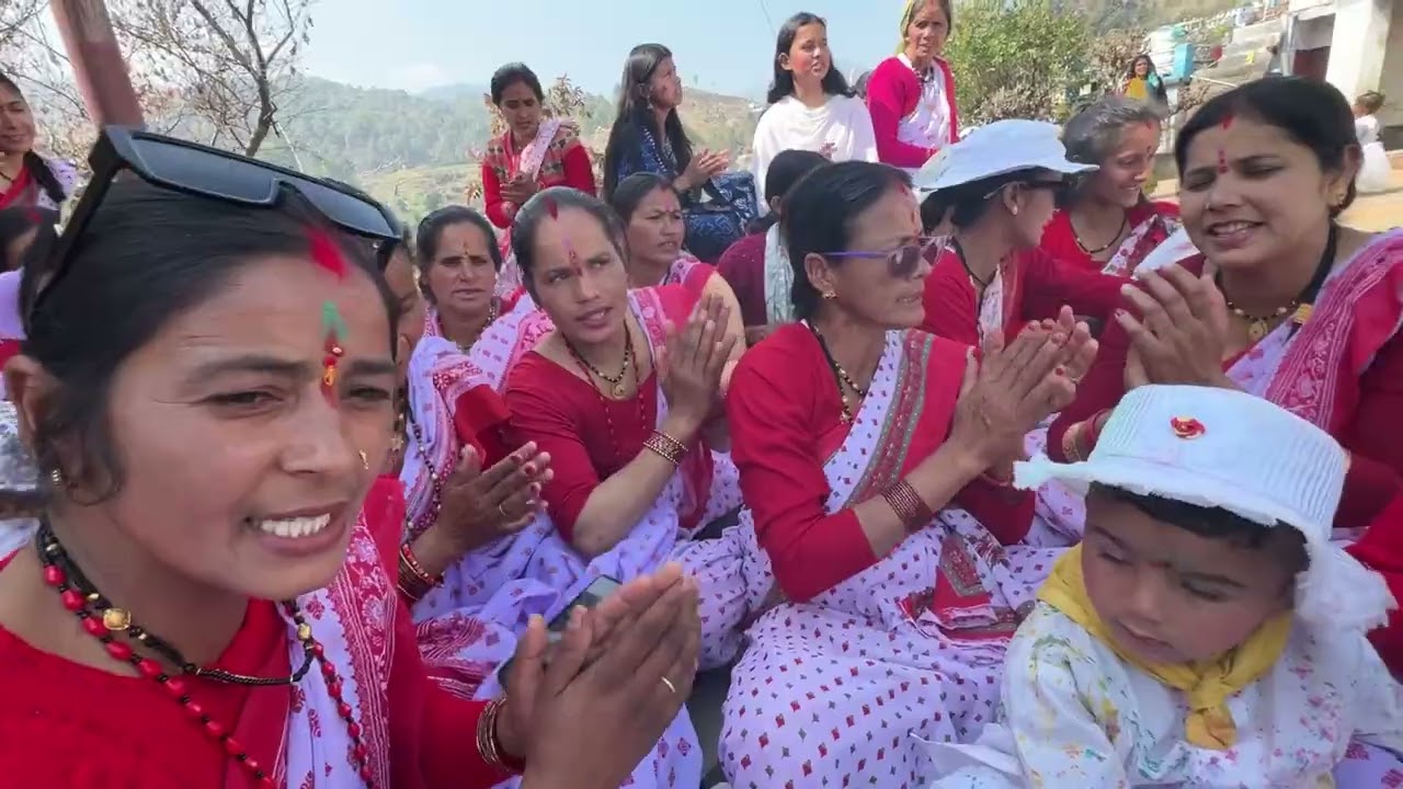 शिव के द्वार पहुंची आज की होली, दिन में छाए रही महिलाएं और रात में छाए रहे बच्चे🫟🫟🙏🙏🫶💐 