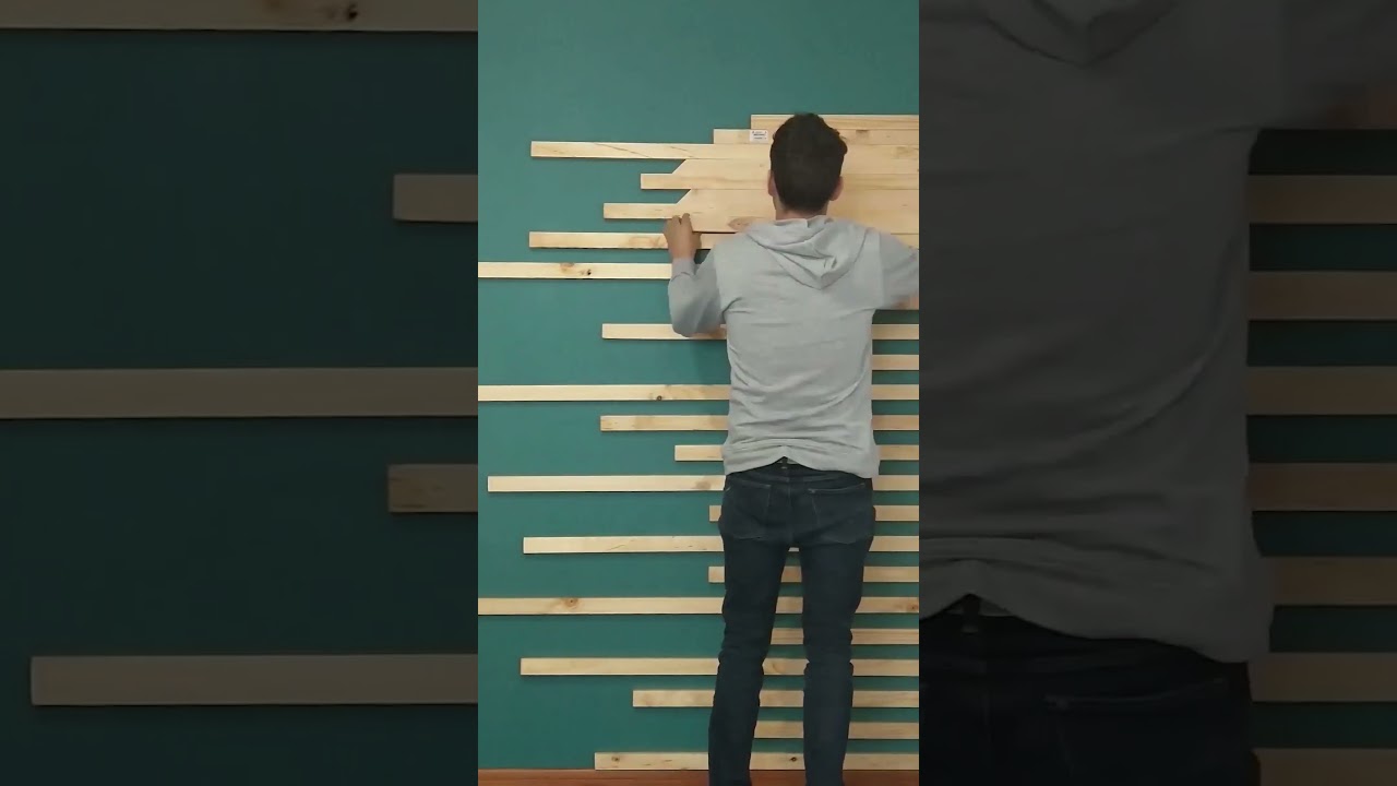 Idea DIY: Pared Turquesa con Listones de Madera y Repisas
