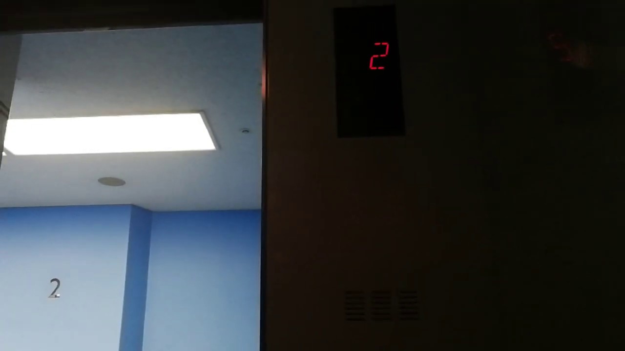 【現在更新済み 基本業務用】三菱エレベーター 横浜ランドマークタワー スカイガーデンのエレベーター(V13号機)