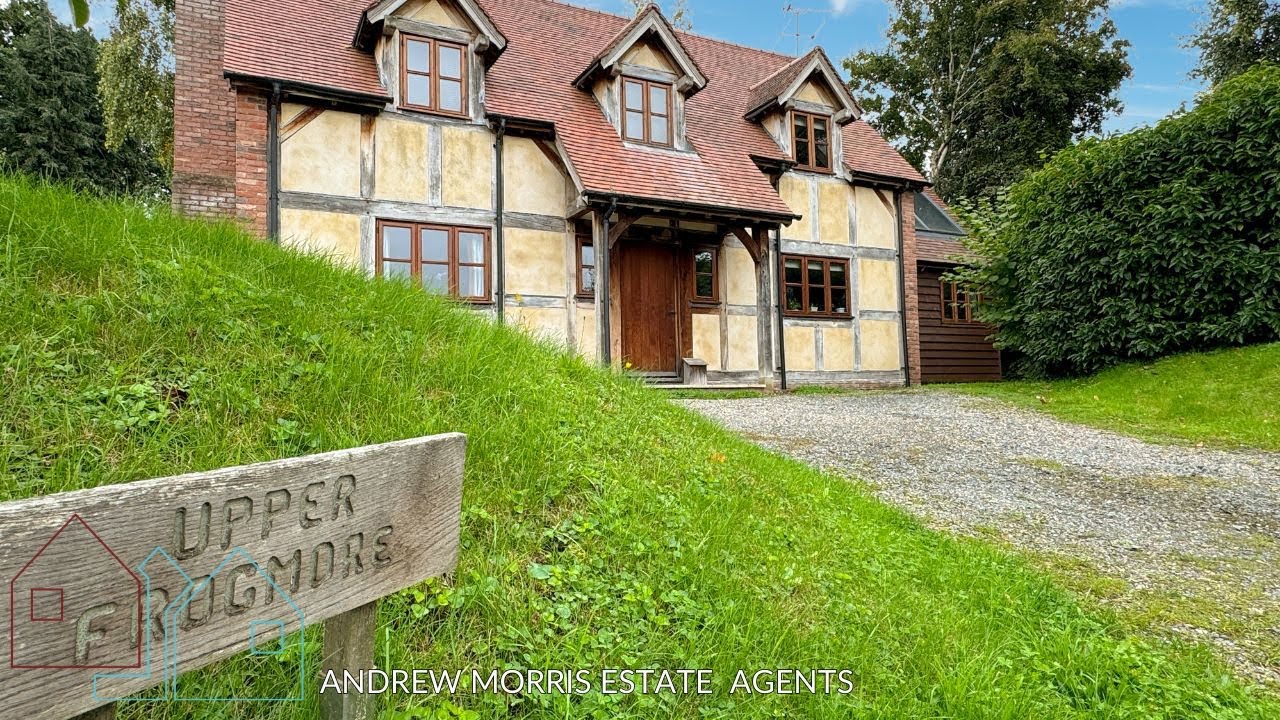 PROPERTY TOUR | discover this beautiful, detached 'Border Oak' home for sale in Madley