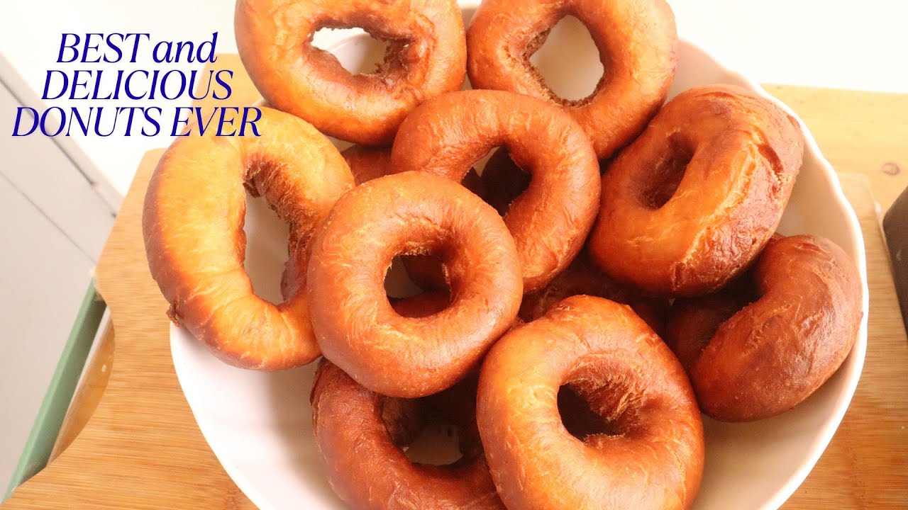 DORE UBURYO BWOROSHYE WAKORAMO DONUTS MU RUGO// EASY WAY TO MAKE DONUTS AT HOME | JUJU’S AFROKITCHEN