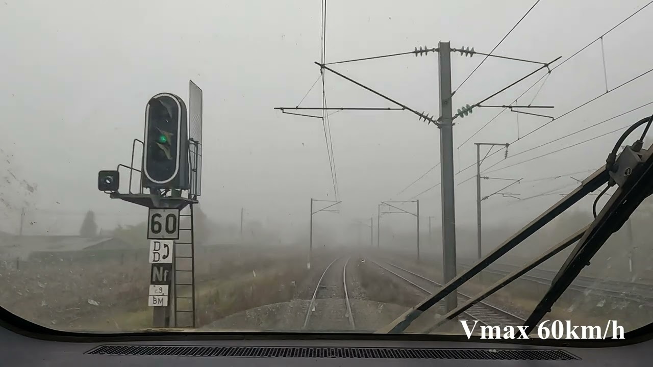 ( CAB RIDE ) Angers -  Cholet en cabine de conduite d'un Régiolis (B84500), en voie unique.