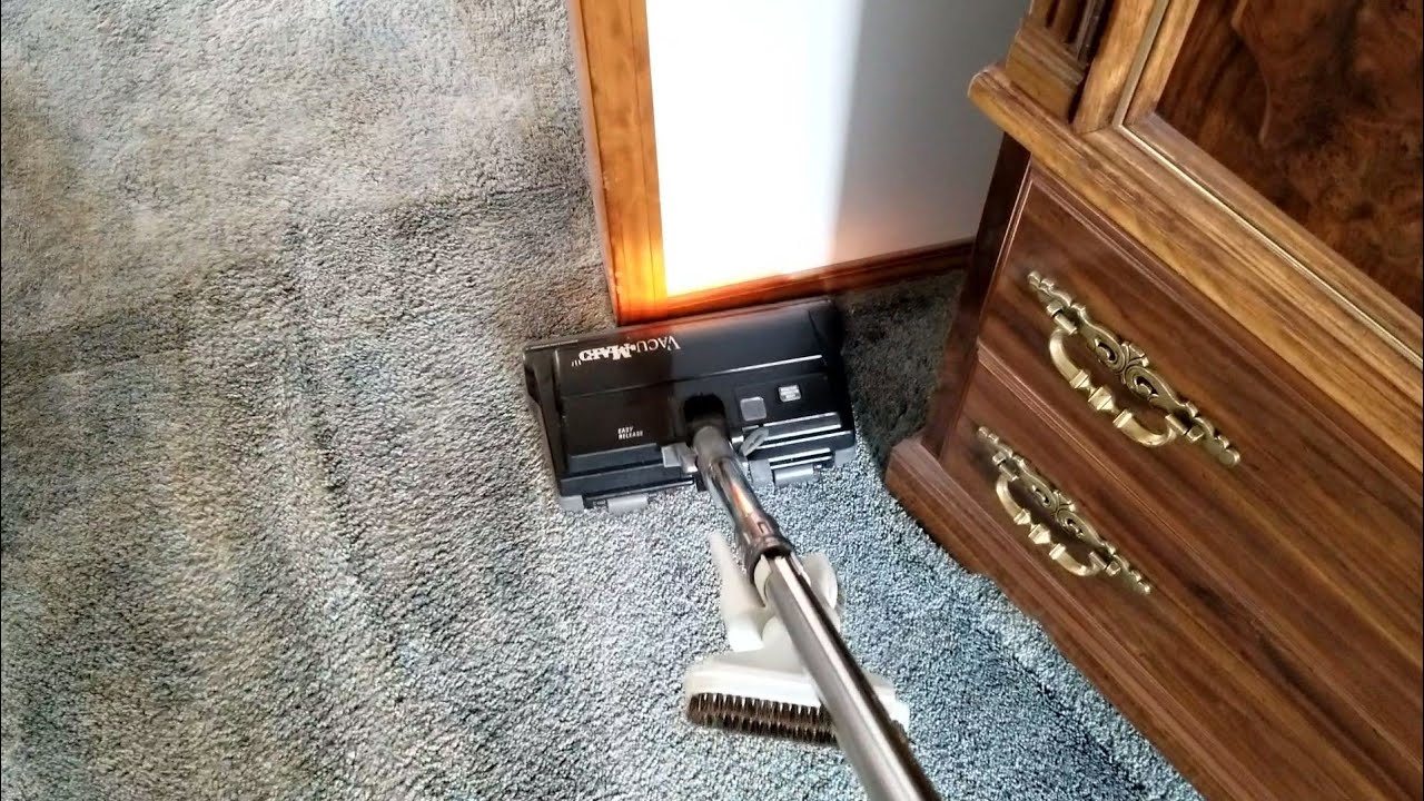Vacuuming with the Vacumaid Central Vacuum (1)