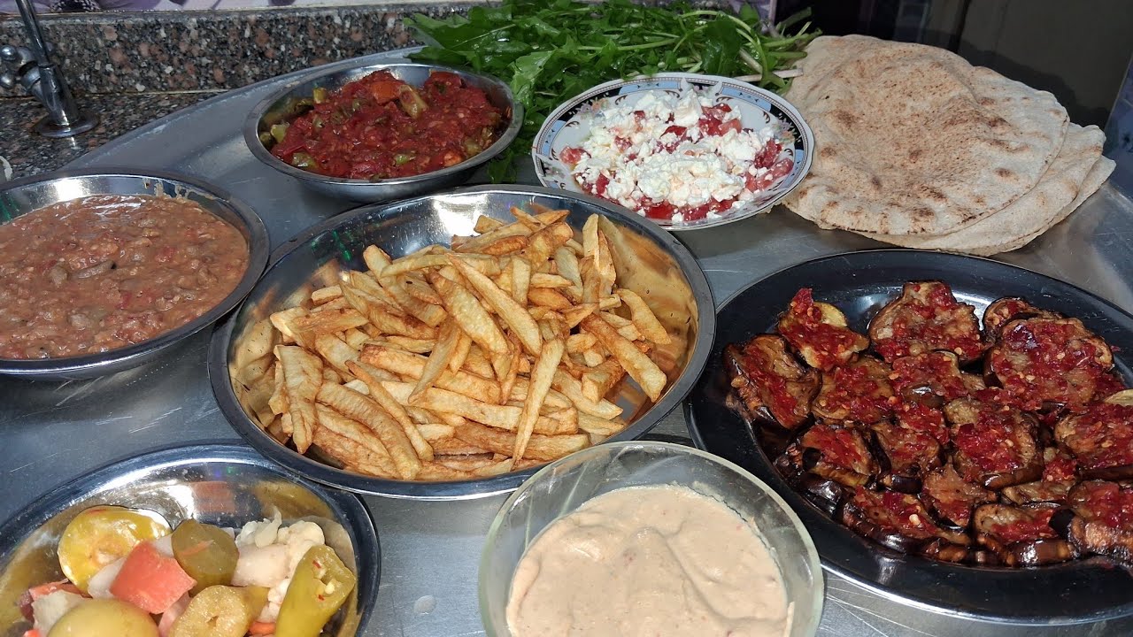 تعالو  نبعد عن المكرونه وارز وصوني مافيش اجمل من كده فطار 🤲