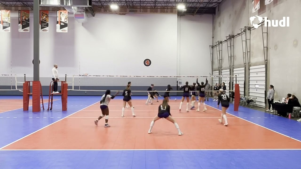 Karolina Mordasiewicz #11 Adversity 17 Purple WCPL 17/18 Open Weekend 1 Highlights 