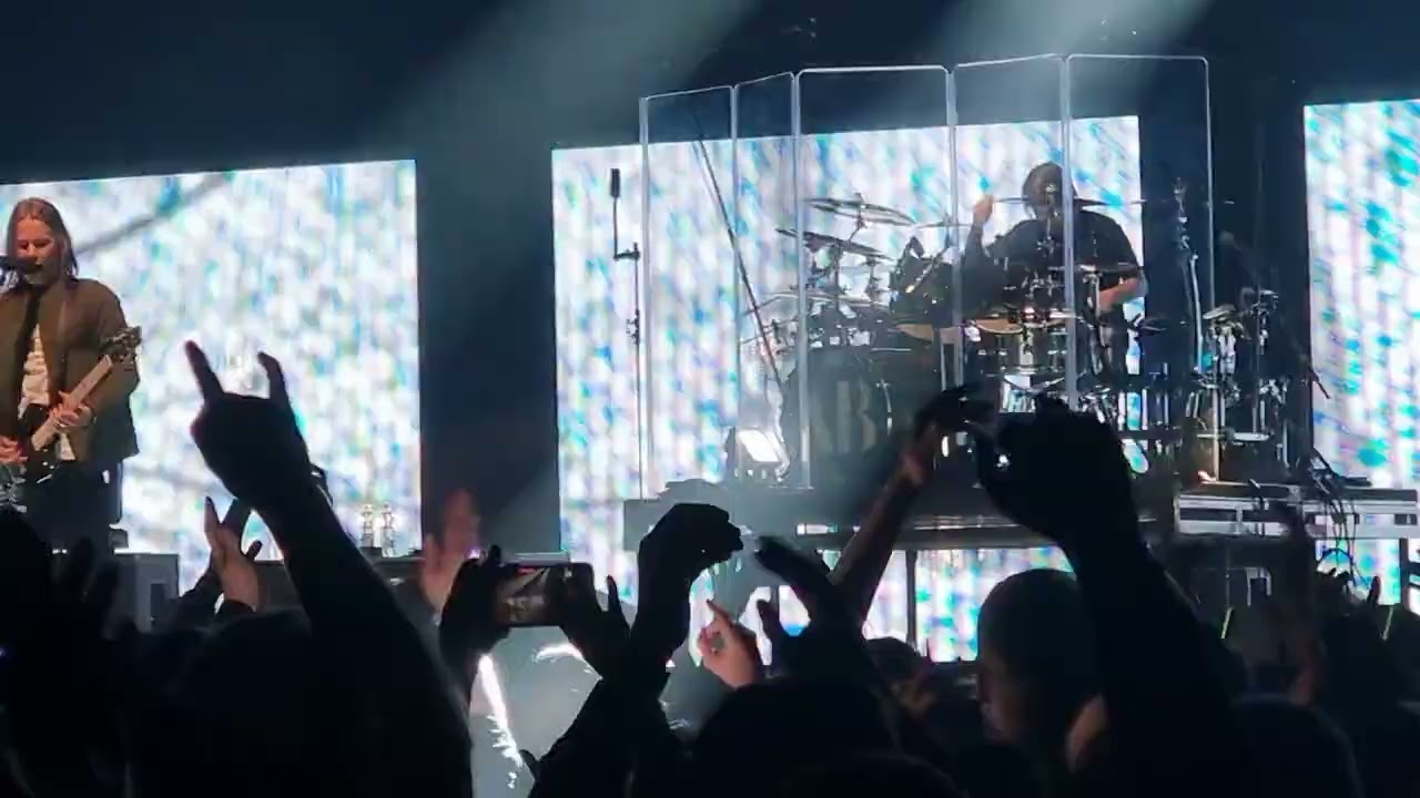 ALTER BRIDGE - Addicted To Pain - Ice Hall, Helsinki, Finland 22.1.2026