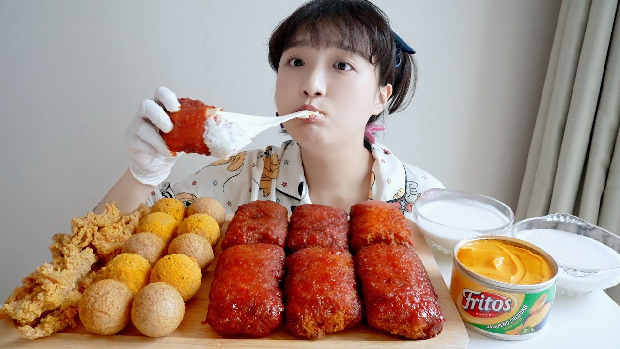 해외에서 난리 난 미국 치즈스틱 먹방🧀이거 진짜 내 거잖아 (feat. 풀무원 블럭 치즈 돈카츠, 뿌링 치즈볼) REALSOUND MUKBANG | Cheese stick :D