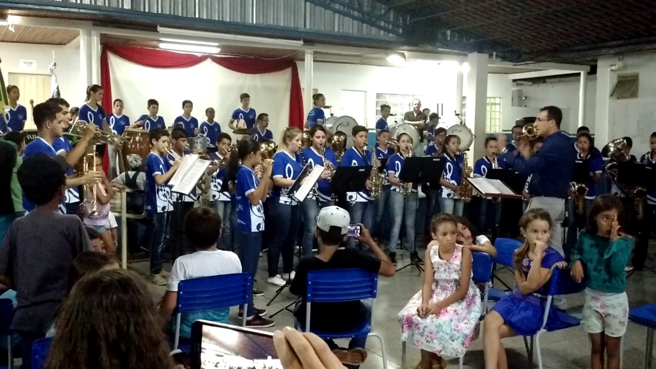 Infiel, Mar&iacute;lia Mendon&ccedil;a