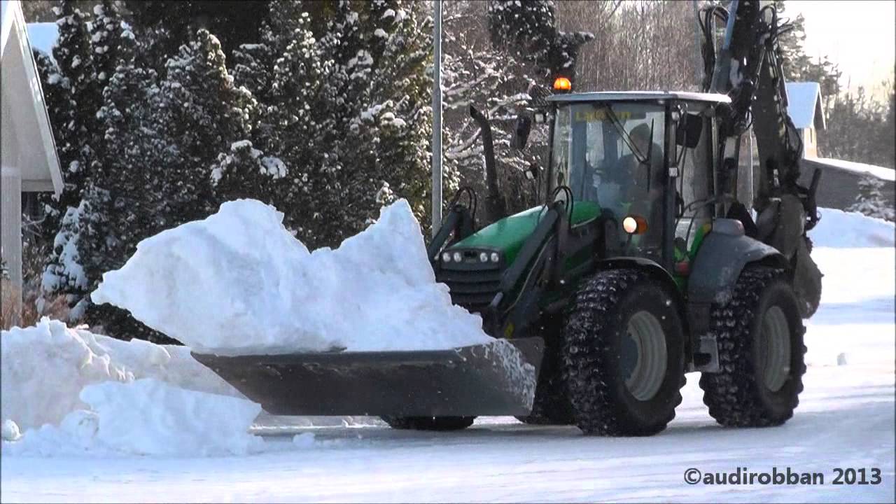 Lännen 8600C Removing Snow