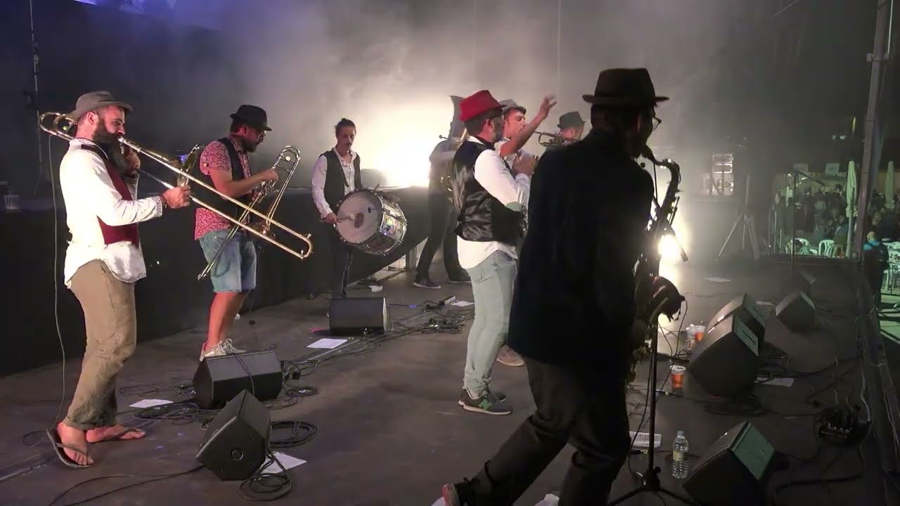 FANFARRIA TAQUIKARDIA  EN CONCERTO NA LXIV FESTA DO VIÑO DO CONDADO DO TEA 26 08 23