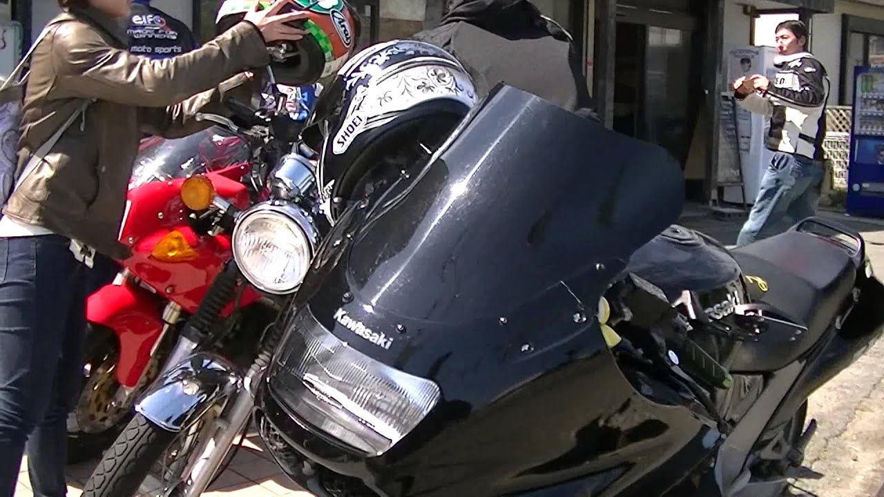 素敵な女性ライダー　Caf&eacute; Racer　Ducati 900SS  K1200S　SR400　ZZR1100‐D3　DragStar1100　HAYABUSA&SIDECAR GSX1300R