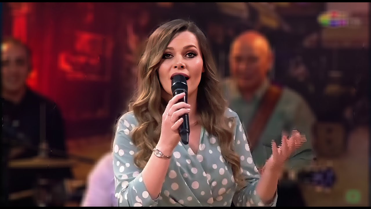 Elena Andonovska - Snoshti te prativ na voda kjerko / Сношти те пратив на вода ќерко (Merak Meana)