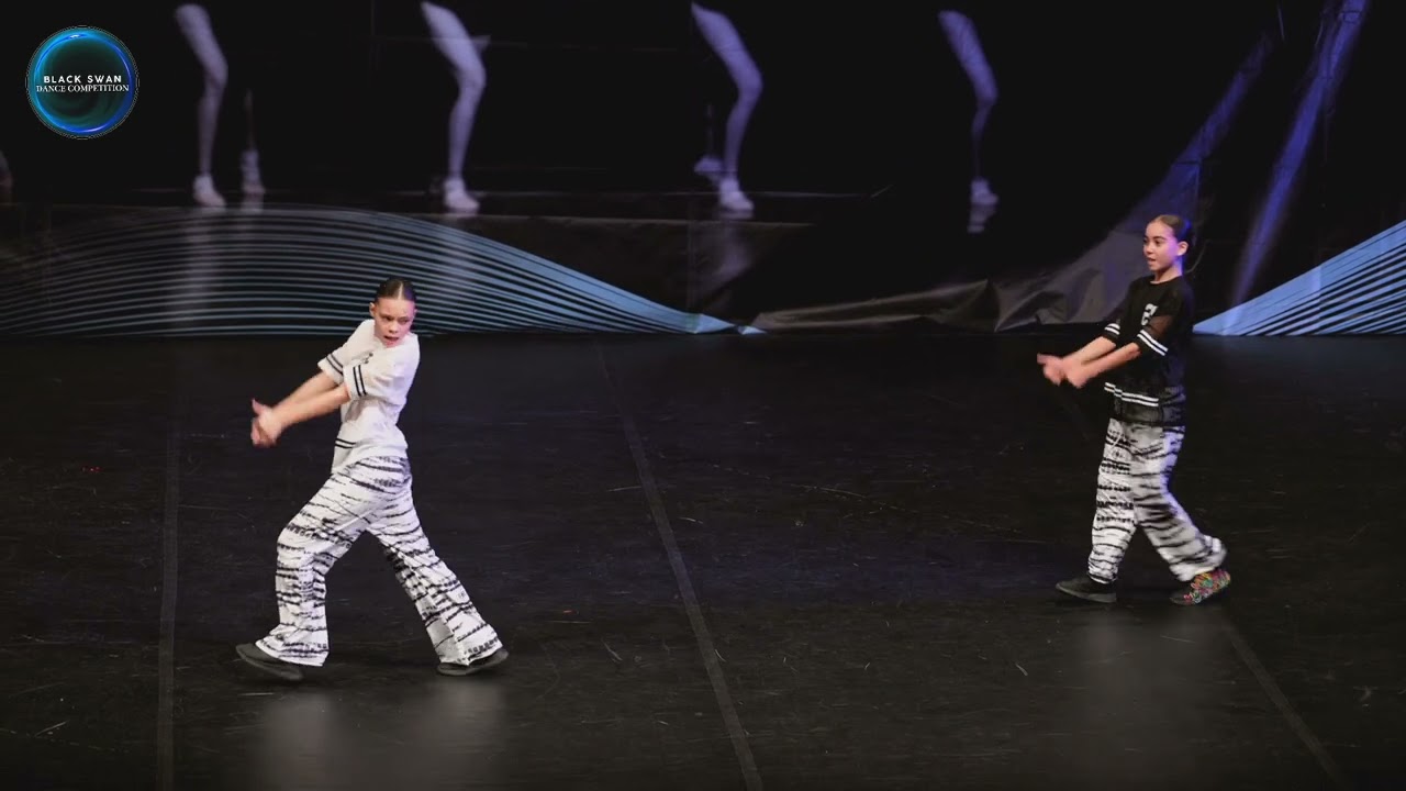 Antonya P. & Alexandra D. - Sixteen Shots by Star Dance Studio / locul 1 - duo
