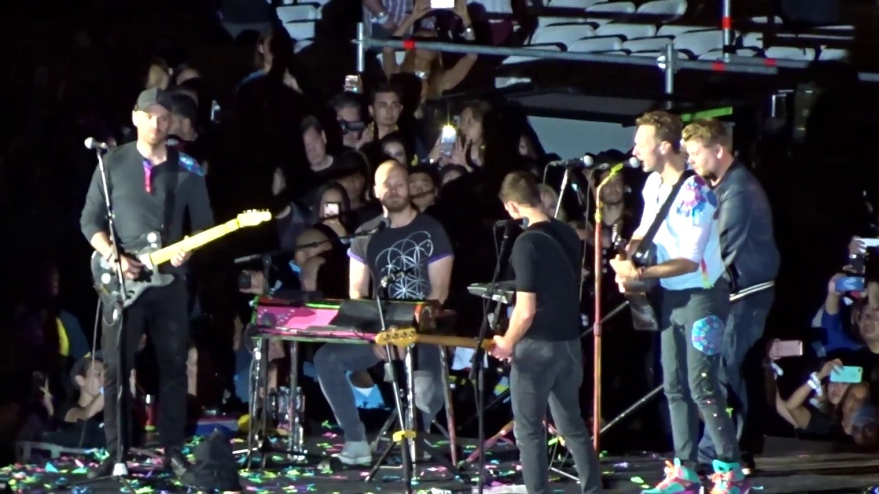 Coldplay - Don't Panic + Us Against The World + Free Fallin' + Something Just Like This - Rose Bowl