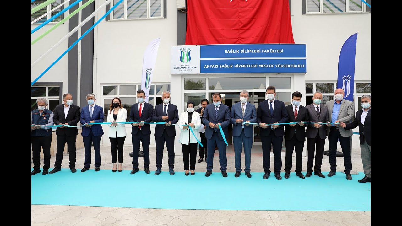 Sağlık Bilimleri Fakültesi ve Akyazı Sağlık Hizmetleri Meslek Yüksekokulu törenle açıldı.