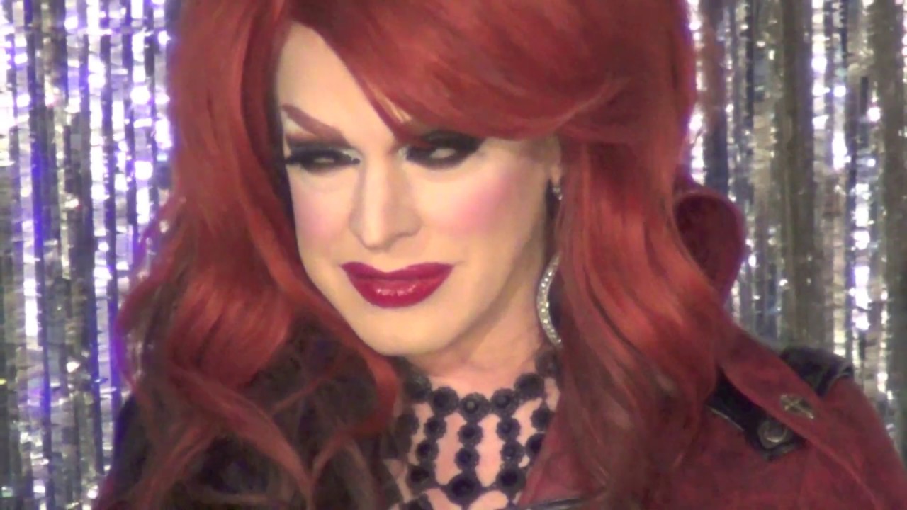 Pandora Boxx: 