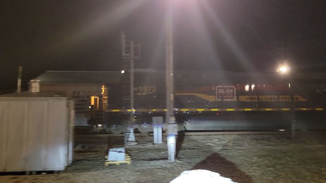 CSX 1972 Family Lines heritage unit intermodal train in Watseka, IL 