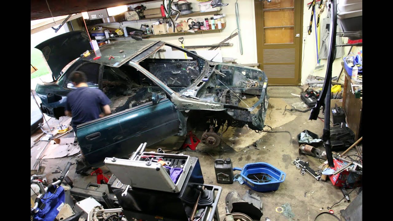 Rally car destruction / construction