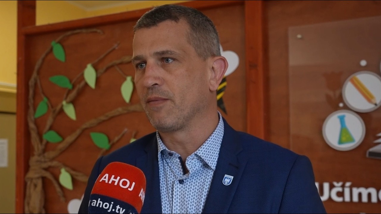 Zajace, vajíčka či kvetinové vence: Sečovce sa pripravujú na Veľkú noc