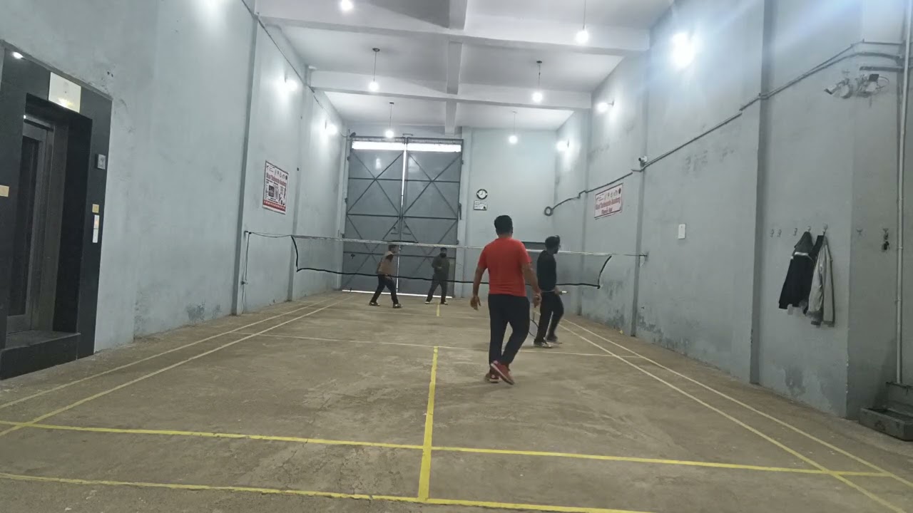 Super Badminton match short rally 