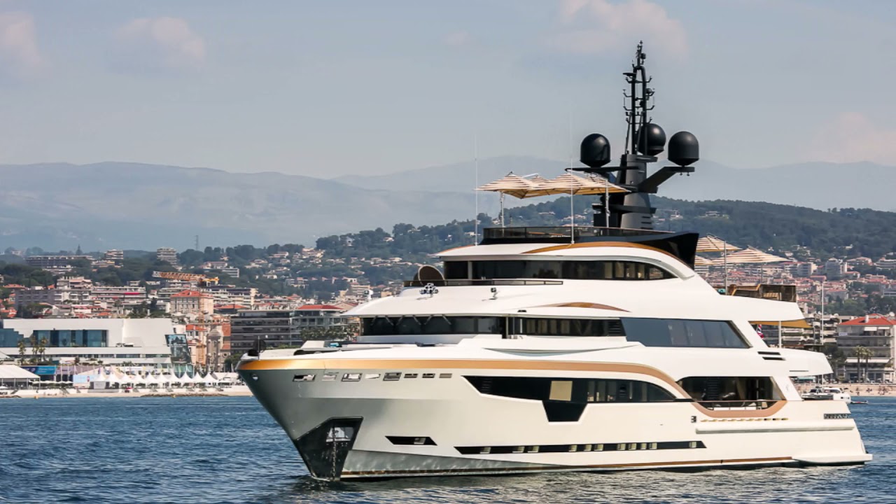 TAIBA Yacht • Palumbo • 2015 • Owner Mohammed Elkhereiji • a photo collage