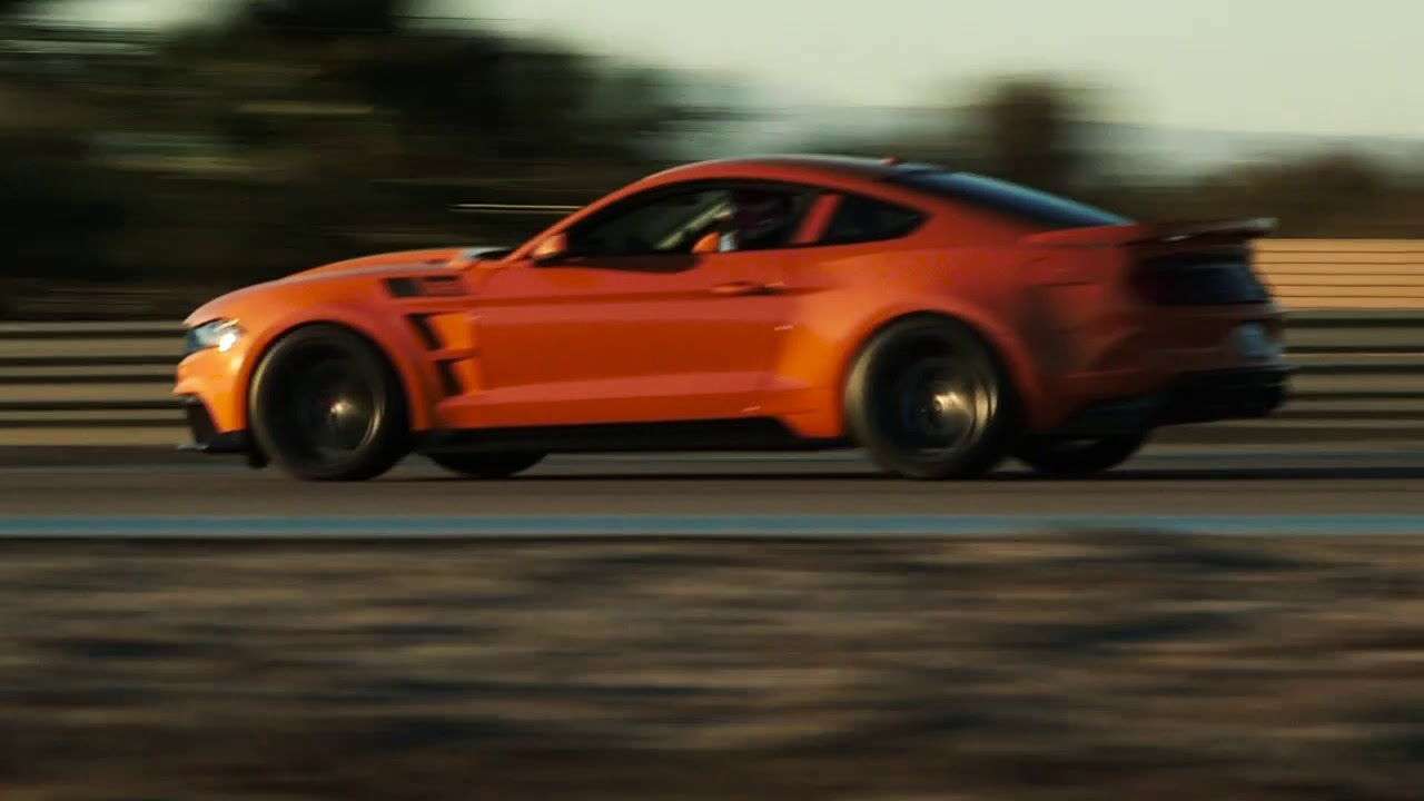 Saleen S302 Black Label on the track at The Thermal Club