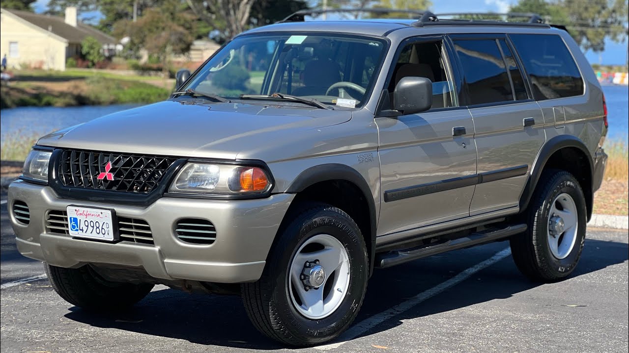 2000 Mitsubishi Montero Sport LS RWD