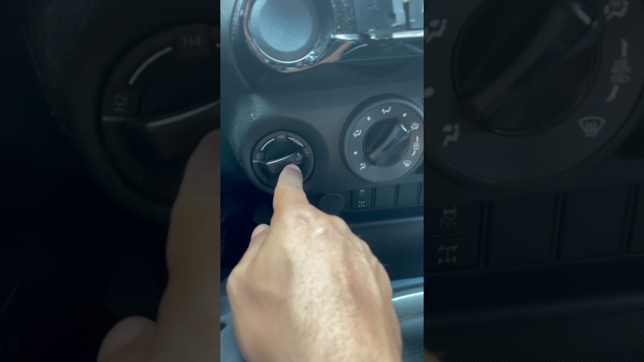 Hilux Aprende a desactivar el modo L4 o doble tracci&oacute;n en 40 segundos hilux 2024 Transmisi&oacute;n Manual