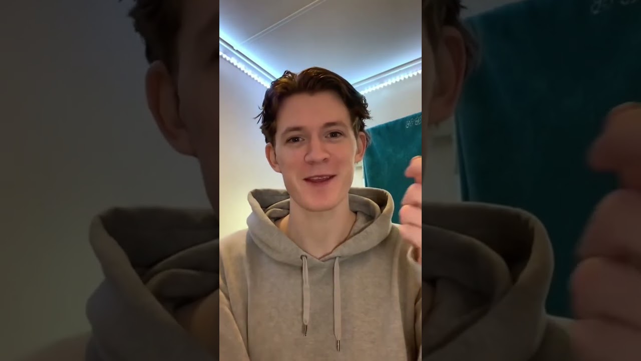This is how to wink properly