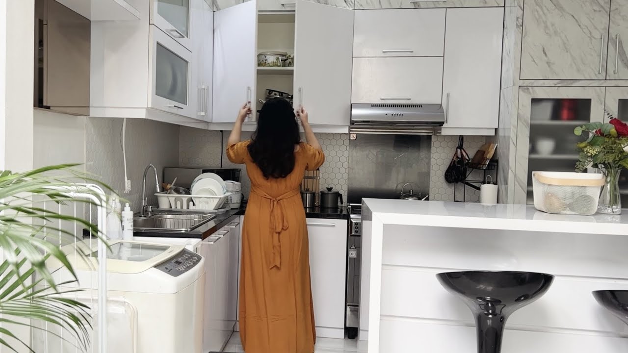BONGKAR ISI KABINET | KITCHEN TOUR & ORGANIZATION | DAPUR MINIMALIS